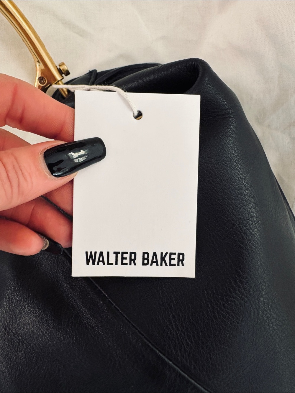 NWT Walter Baker Black Leather Hobo Bag with Gold Handle - Picture 4 of 6